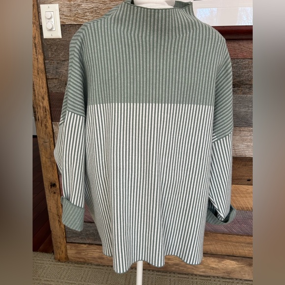 Rachel Zoe Mint and White Knit Tunic Sweater 1x Mock Neck - Picture 2 of 5
